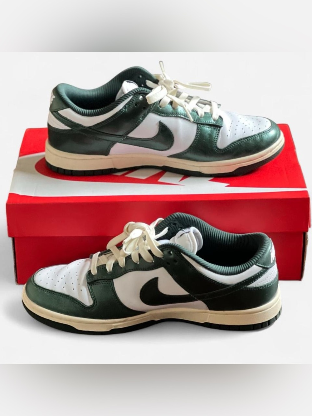 Nike Dunk Low Vintage Green White Pro Green DQ8580-100 Women’s 9.5 Men’s 8 w/ Bo
